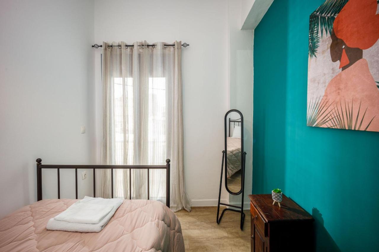 Central Art Maisonette By Estia *